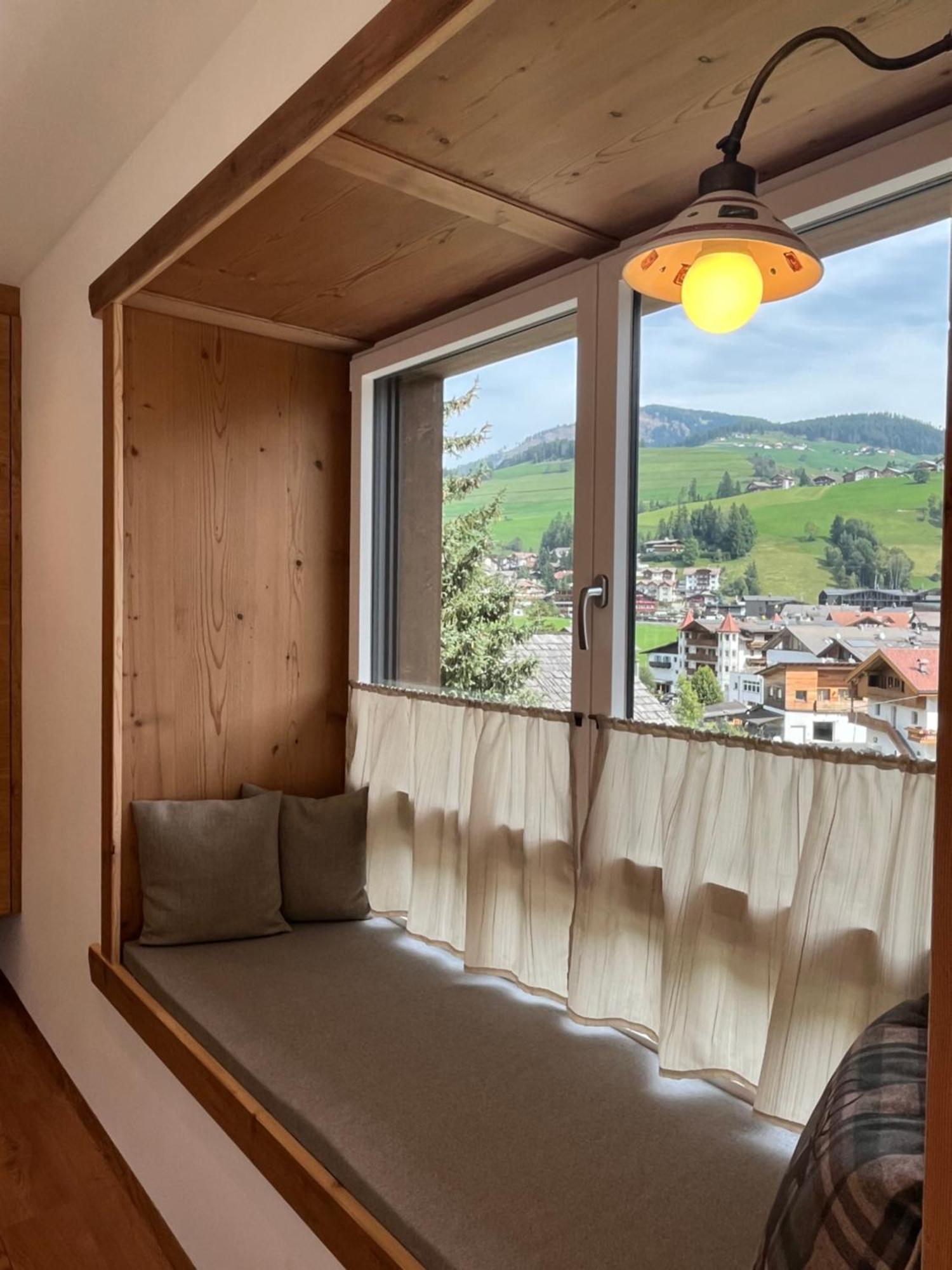 Ciasa Valiares Apartment San Vigilio Di Marebbe Bagian luar foto