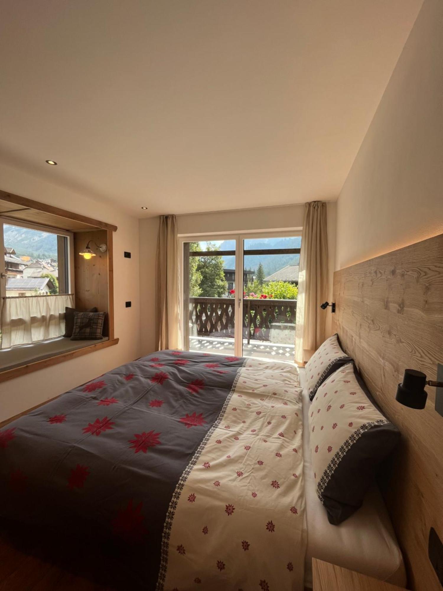Ciasa Valiares Apartment San Vigilio Di Marebbe Bagian luar foto